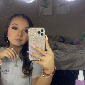 Meet your Posher, Lana